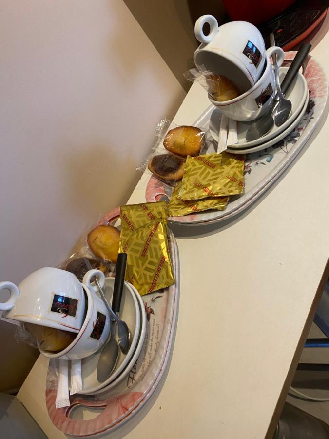 Adorable Gesthouse Avec Parking Gratuit Sur Place. Διαμέρισμα Le Chene Εξωτερικό φωτογραφία